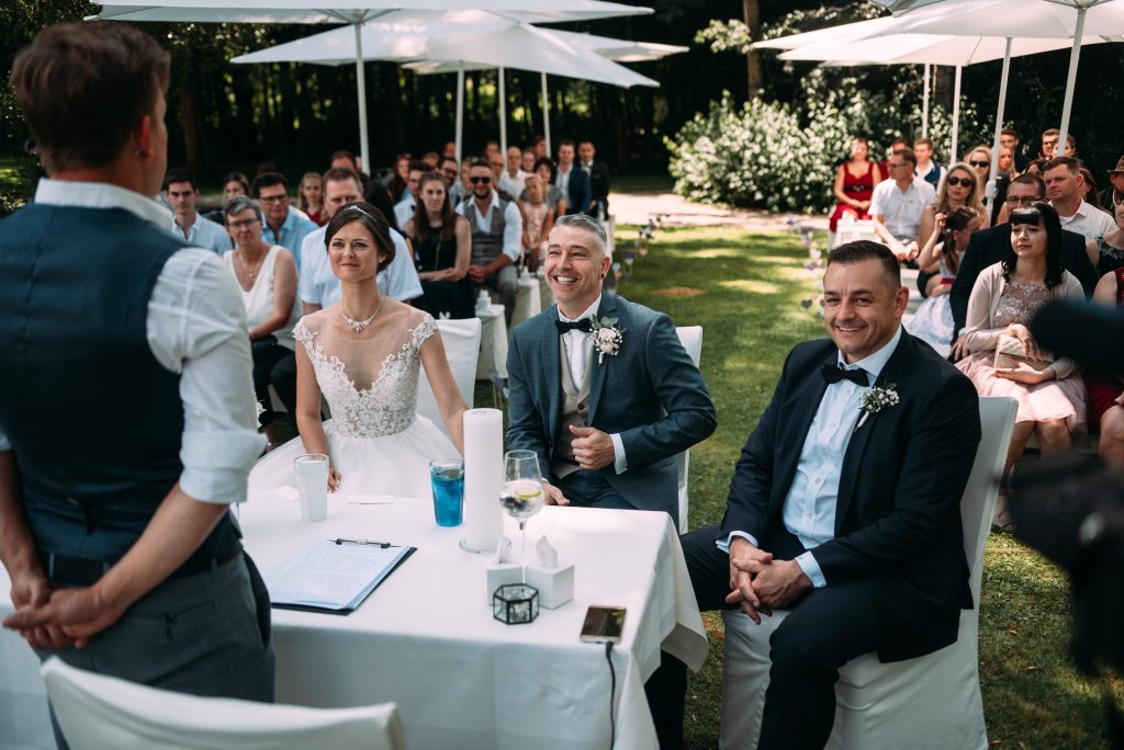 bookdanielschneider.com-20210814-0115